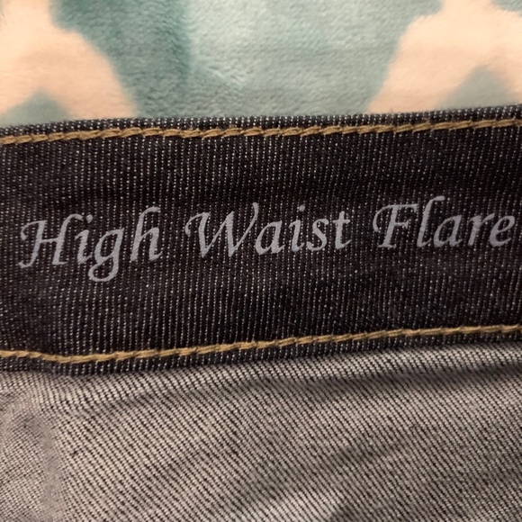 THE LIMITED High Waist Flare Dark Wash Jeans - Picture 3 of 5